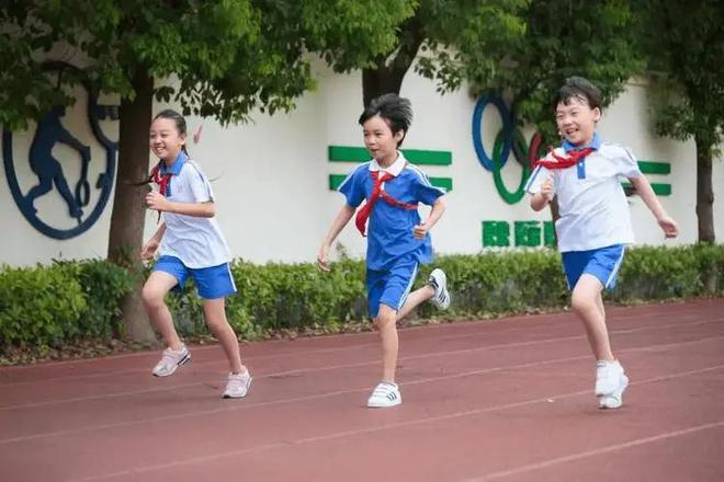 毁掉孩子身高的三项运动16岁之前要远离不仅不长个还bandao下载损伤身体(图2)