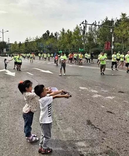 火爆跑圈的12bandao下载张照片你见过几张？(图4)