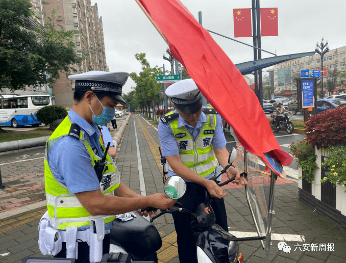 bandao下载别再心存侥幸！六安街头又拆了一电动车遮阳棚……(图1)