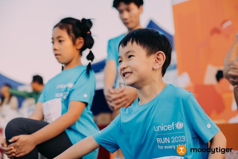 moodytiger与UNICEF HK同行畅跑香港迪士尼携手为儿童bandao下载公益发声(图7)